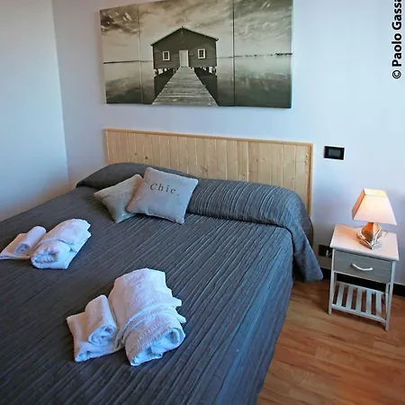 Cav Gli Ulivi Di Parcheggio Privato Gratuito * بولياسكو