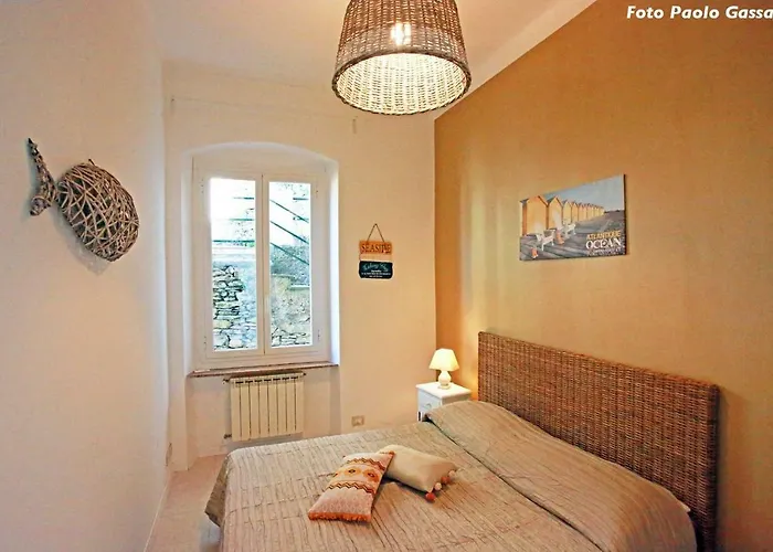 Cav Gli Ulivi Di Parcheggio Privato Gratuito Bogliasco