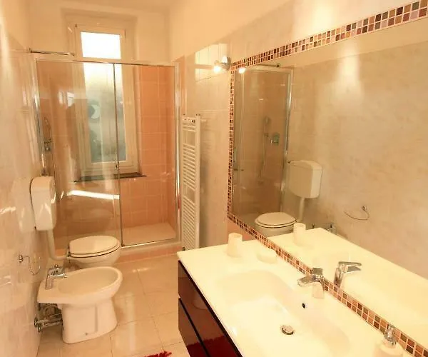 Cav Gli Ulivi Di Parcheggio Privato Gratuito Feriehus Bogliasco