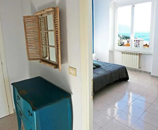 Cav Gli Ulivi Di Parcheggio Privato Gratuito Feriehus Bogliasco